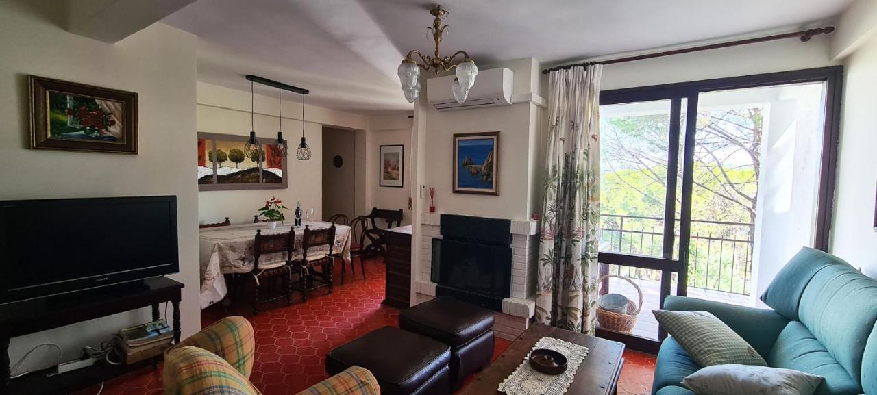 Casa Pini Apartment San Martin de Valdeiglesias Bagian luar foto